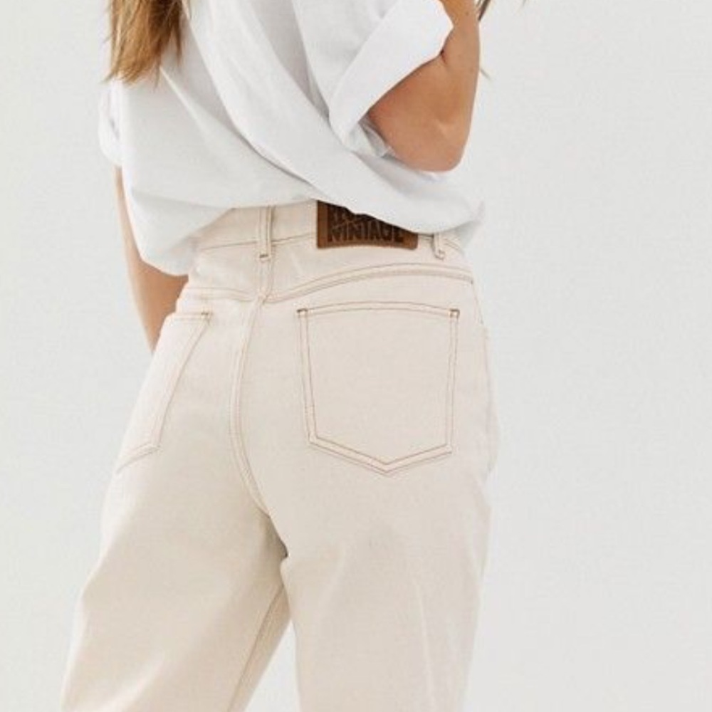 Reclaimed Vintage Ecru Cream Brown Stitching 90s Tapered Mom Fit Jeans 4